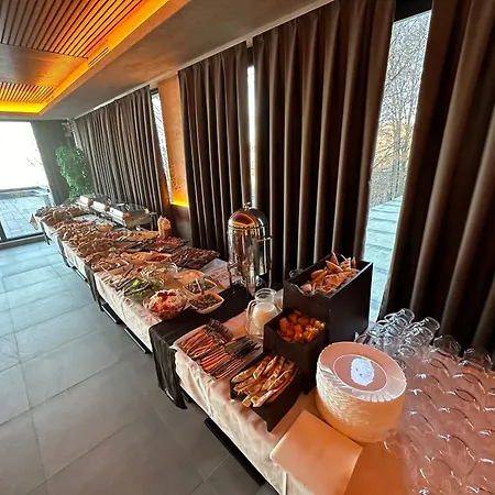 Hotel Mamababa Free & Wellness *