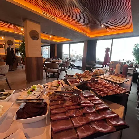 Mamababa Free & Wellness *