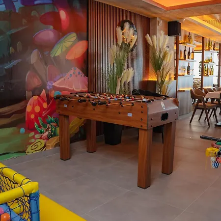 Hotel Mamababa Free & Wellness Kopaonik