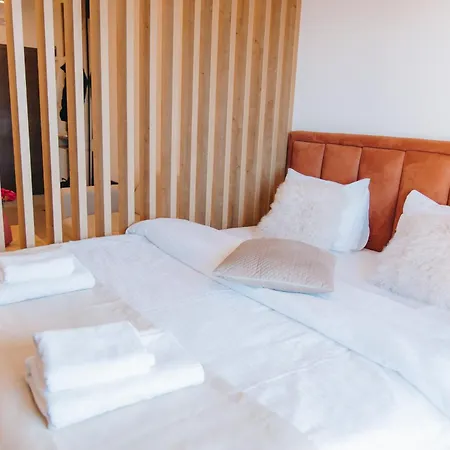 Mamababa Free & Wellness *