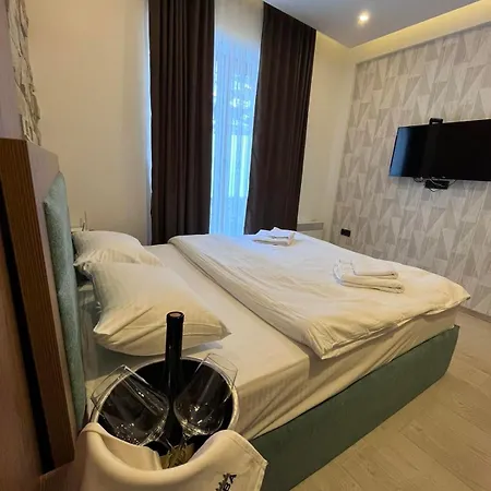 Mamababa Free & Wellness Hotel